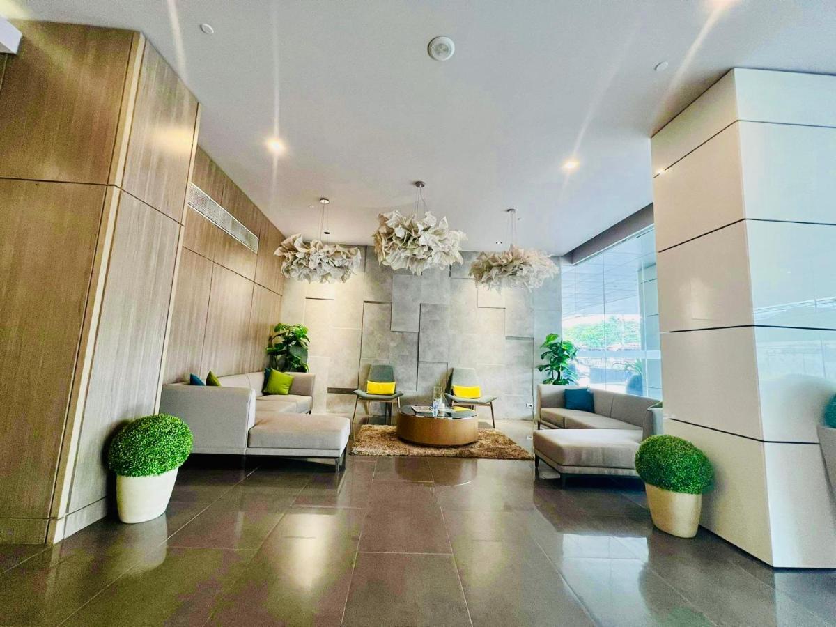 Aeon Towers Studio Suite Davao Zewnętrze zdjęcie