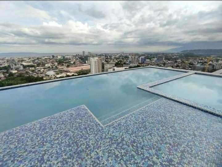 Aeon Towers Studio Suite Davao Zewnętrze zdjęcie
